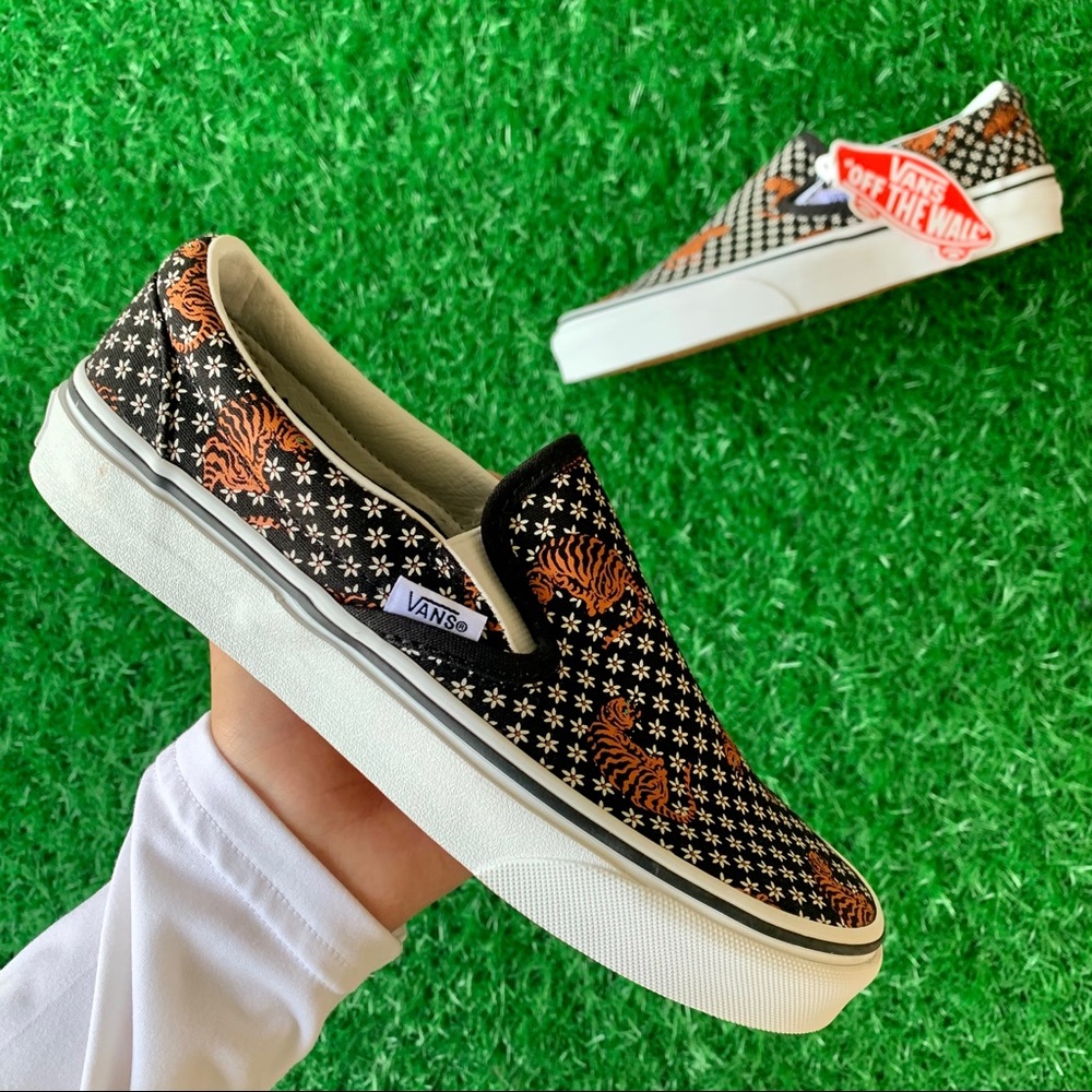 Vans Slip On Tiger Floral - Picture 4 of 13